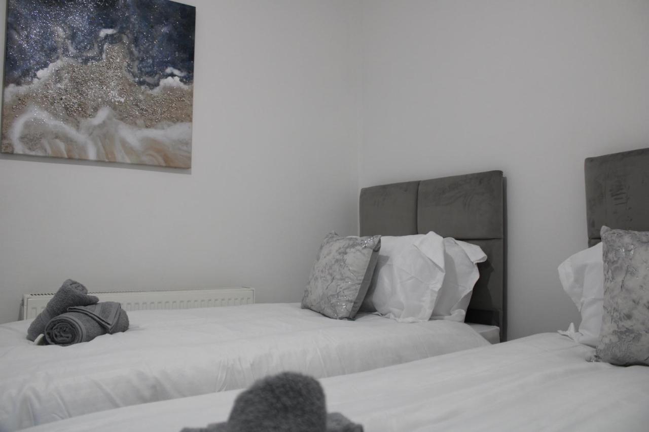 Beautiful, Spacious, Old Trafford Home Манчестер Екстер'єр фото